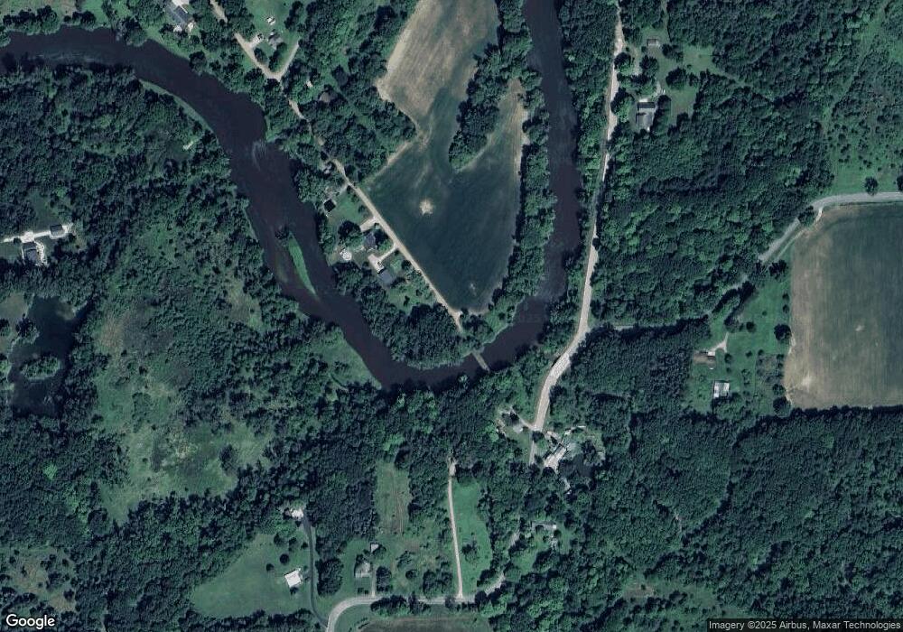 1760 E 6 Mile Creek Rd, Owosso, MI 48867 - photo 1