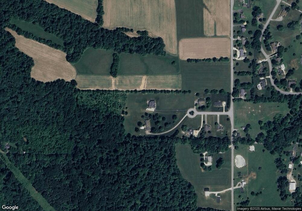 7009 Summer Hill Dr, Georgetown, IN 47122 - photo 1