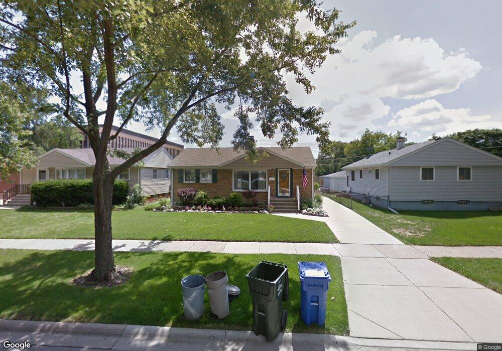 2111 Chase Ave, Des Plaines, IL 60018 - photo 1