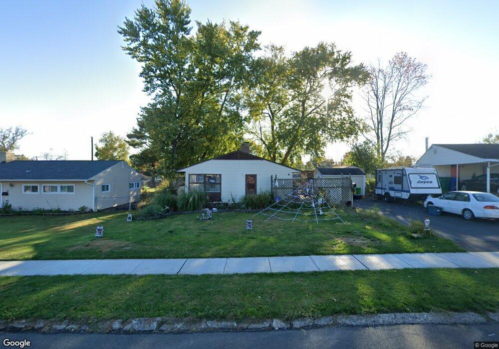 17 Balsam Rd, Levittown, PA 19057 - photo 1