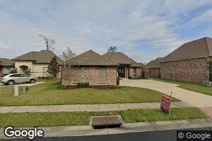 13580 Bluff Point Dr, Geismar, LA 70734