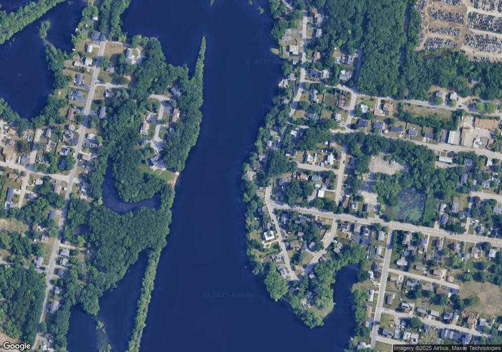 50 Edgewater Dr, Blackstone, MA 01504 - photo 1