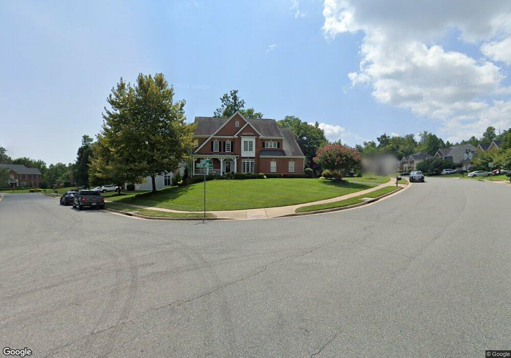 3710 Stonewall Manor Dr, Triangle, VA 22172 - photo 1