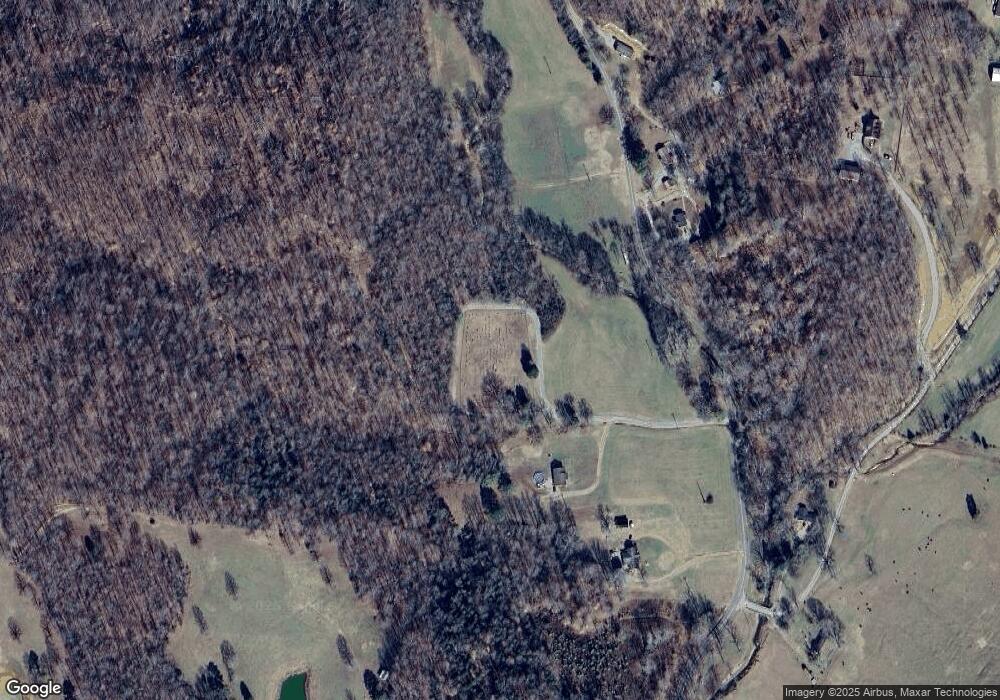 75 McDonald Cem Ln, Tennessee Ridge, TN 37178 - photo 1