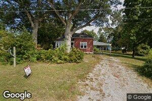 909 E Morgan St, Newton, IL 62448