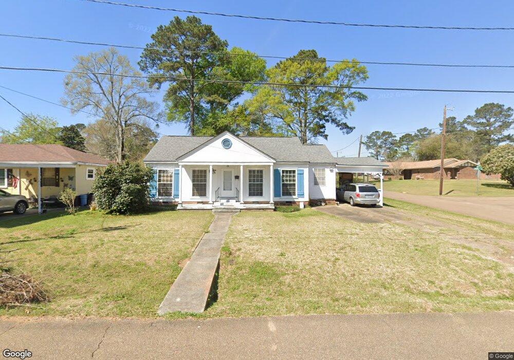 525 Lakeview Ave, McComb, MS 39648 - photo 1