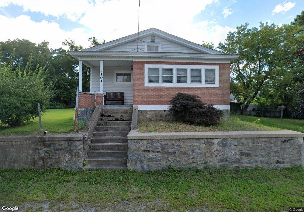 101 Rutland St, Woonsocket, RI 02895 - photo 1