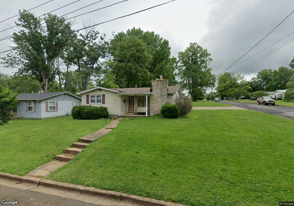818 Taylor Ave, Farmington, MO 63640 - photo 1