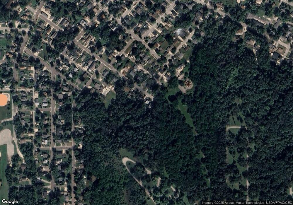 1516 Phelps St, Red Wing, MN 55066 - photo 1