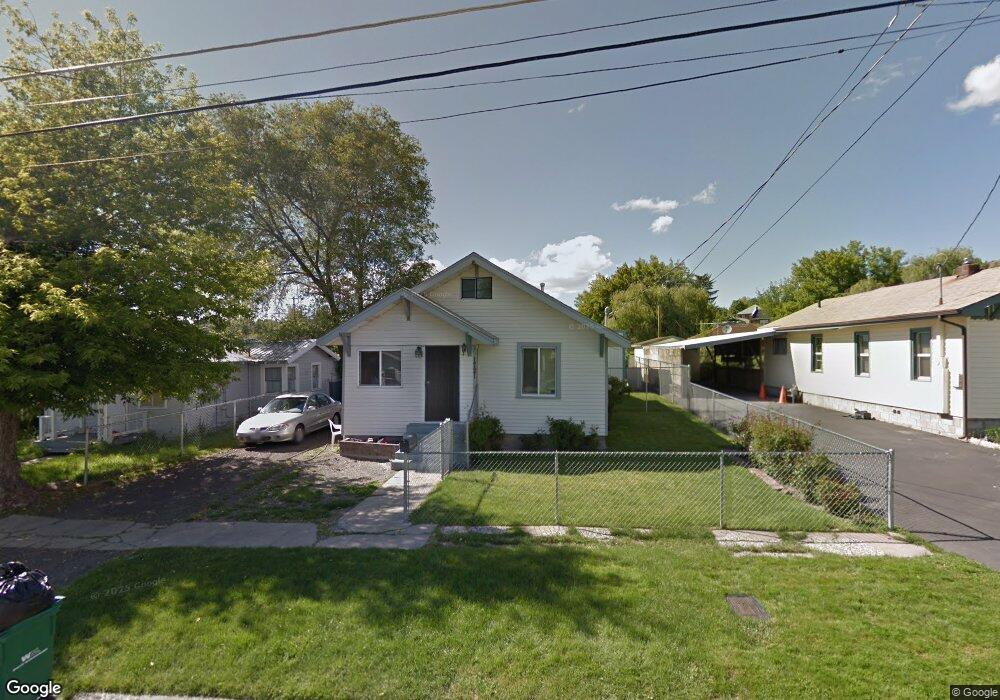 1721 Menlo Way, Klamath Falls, OR 97601 - photo 1