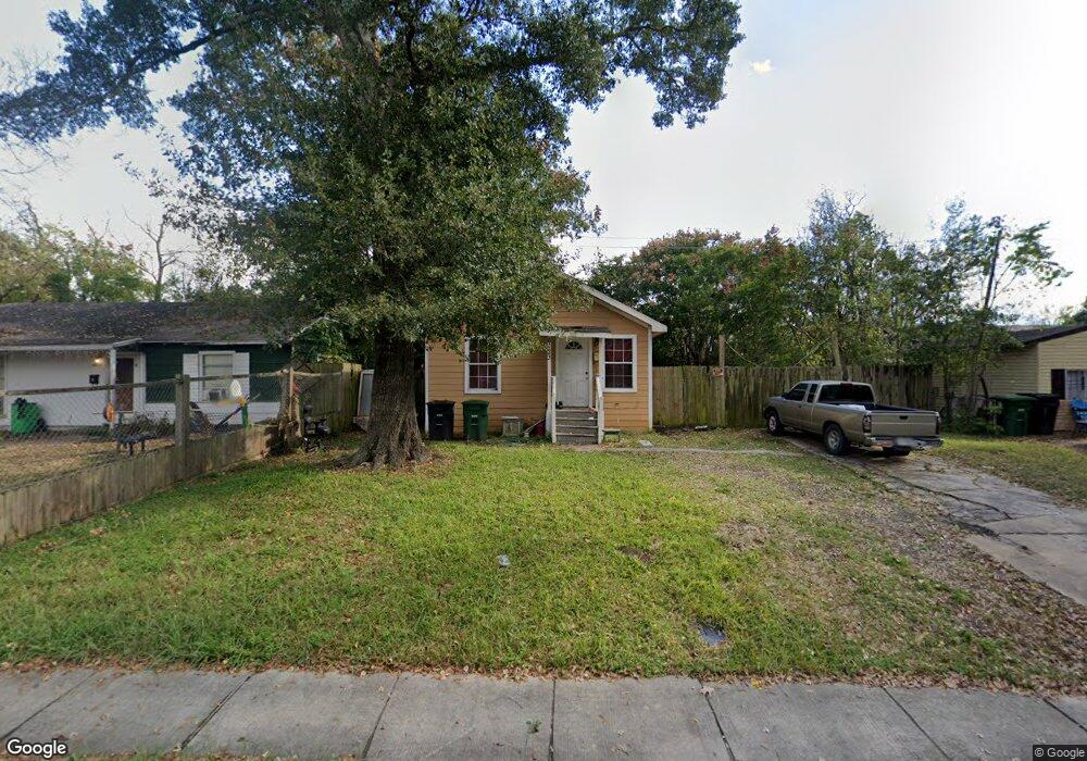 6123 Beekman Rd, Houston, TX 77021 - photo 1
