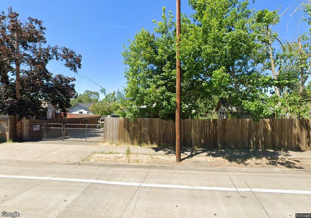 790 69th St, Springfield, OR 97478 - photo 1