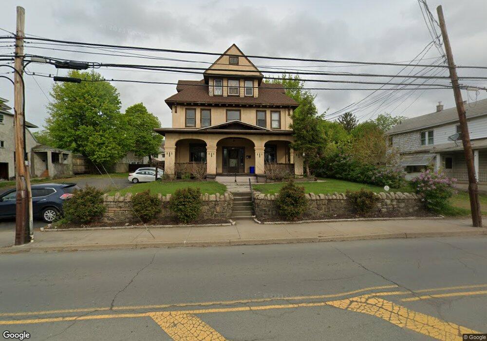 89 Main St, Dickson City, PA 18519 - photo 1