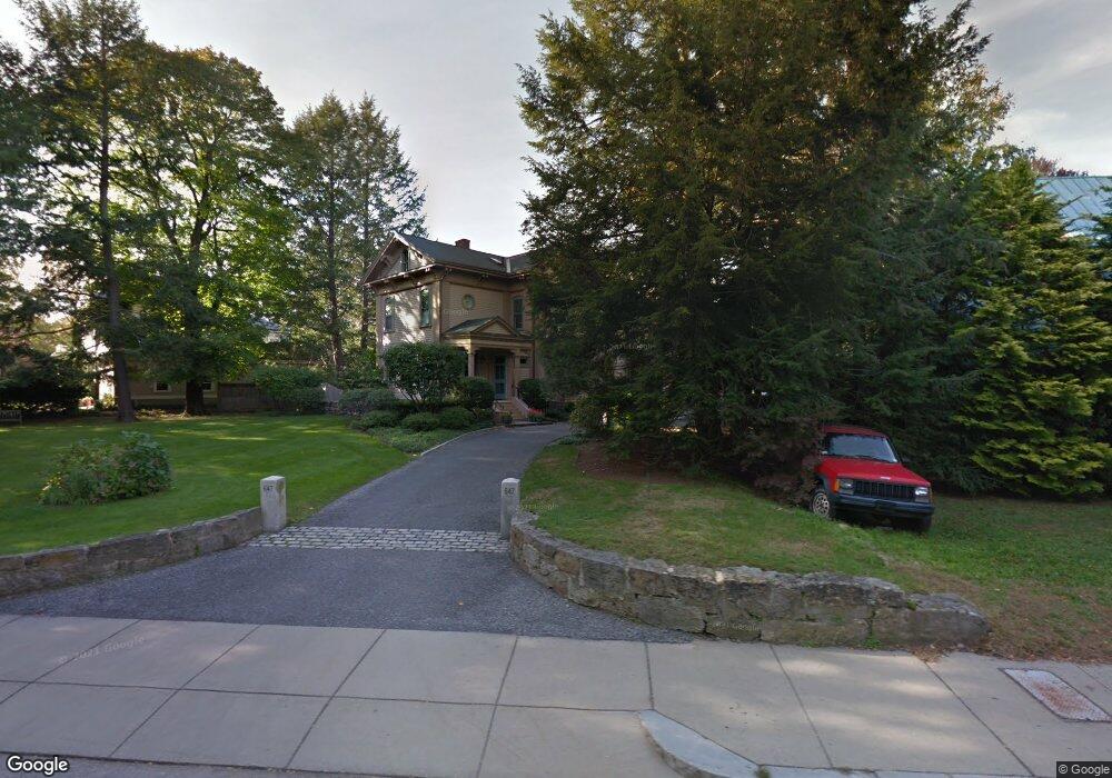 647 Commonwealth Ave, Newton Center, MA 02459 - photo 1