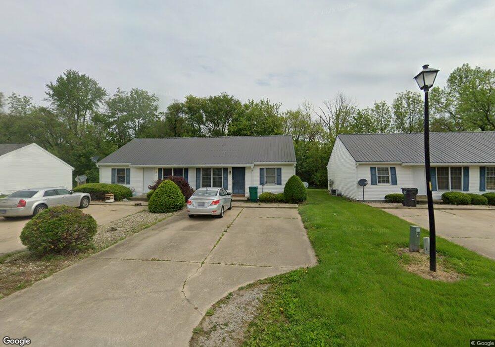 716 E Rudy Ave, Mattoon, IL 61938 - photo 1
