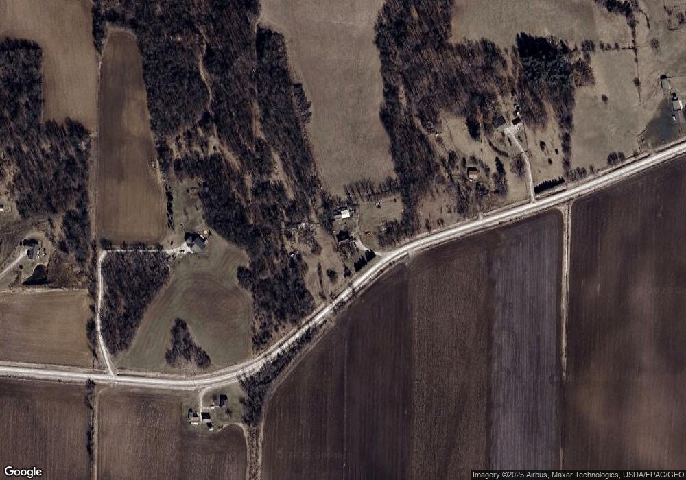 3345 57th Street Ln, Center Point, IA 52213 - photo 1