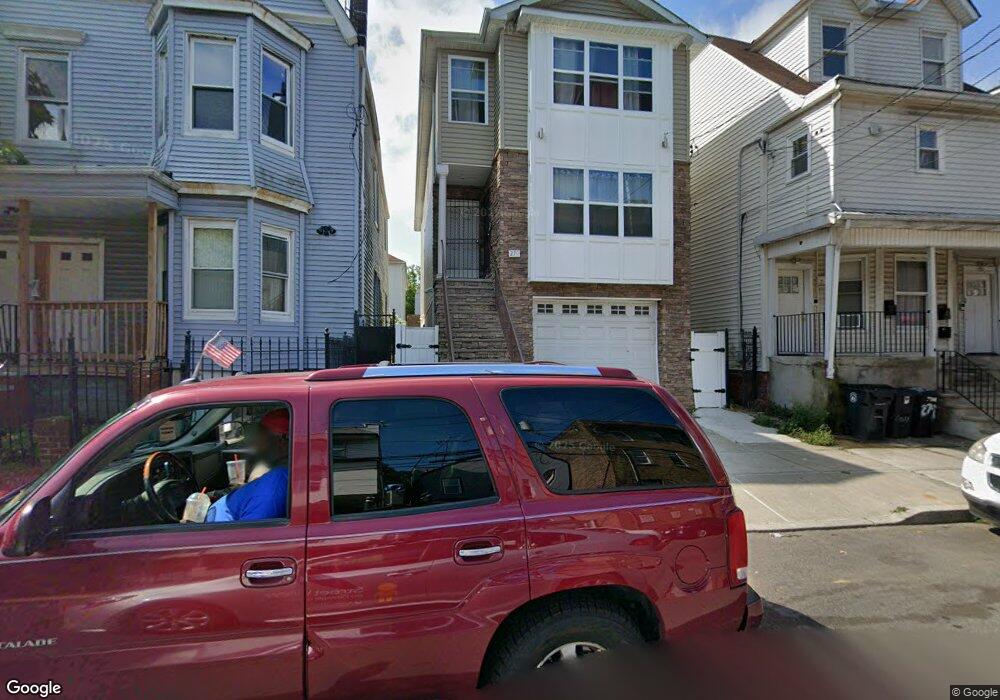 270 W Runyon St, Newark, NJ 07108 - photo 1