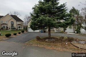 2 Stacy Ct, South Plainfield, NJ 07080