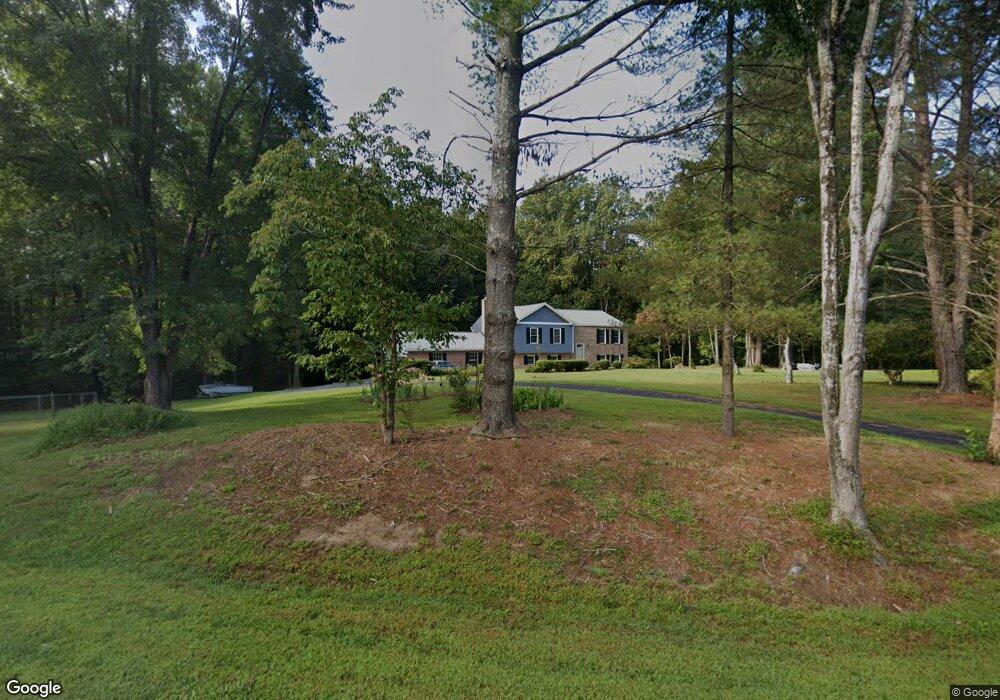 1931 Starlight Ln, Huntingtown, MD 20639 - photo 1