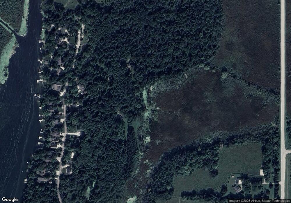 6034 Artist Bay Rd, West Bend, WI 53095 - photo 1