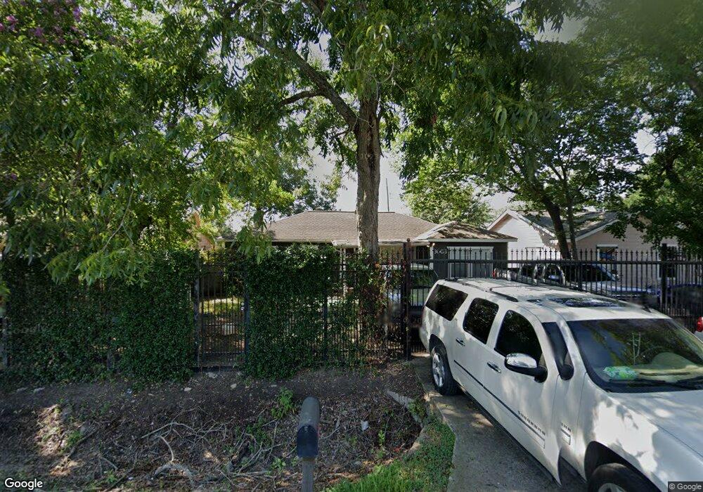 3006 Cedar Hill Ln, Houston, TX 77093 - photo 1