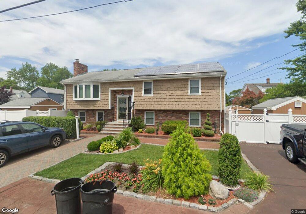 6 Gates Rd, Saugus, MA 01906 - photo 1