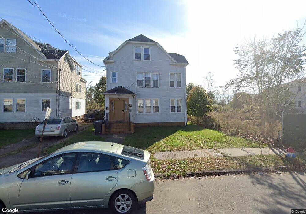 52 Blohm St unit B, West Haven, CT 06516 - photo 1