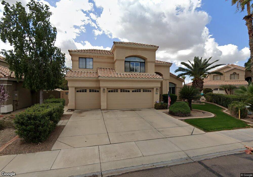 1813 E Catamaran Dr, Gilbert, AZ 85234 - photo 1