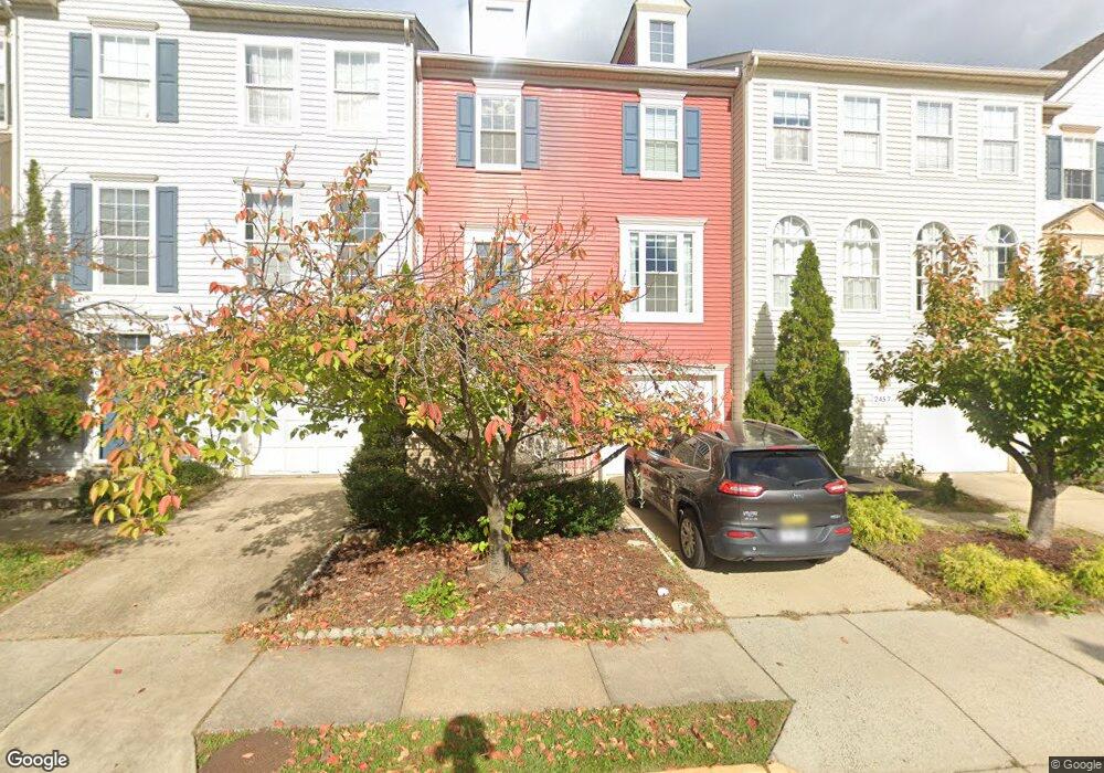 2453 Fox Stream Ln, Herndon, VA 20171 - photo 1