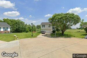 360 Derek Dr, Hawk Point, MO 63349