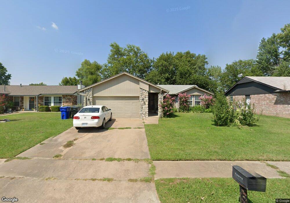 908 W Nashville St, Broken Arrow, OK 74012 - photo 1