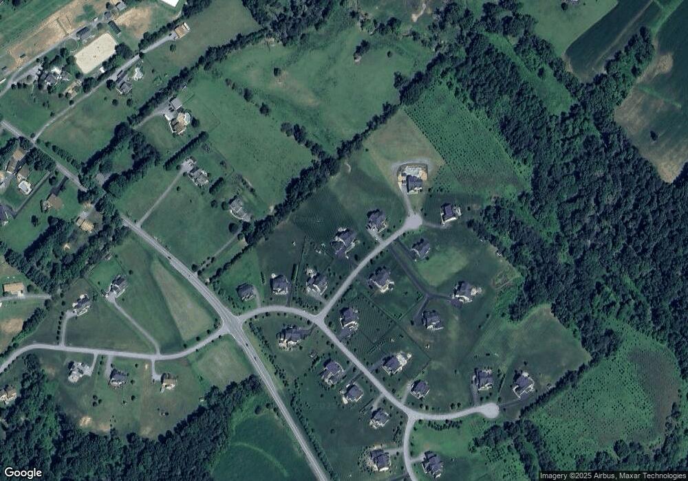 624 White Cloud Ct, Sykesville, MD 21784 - photo 1