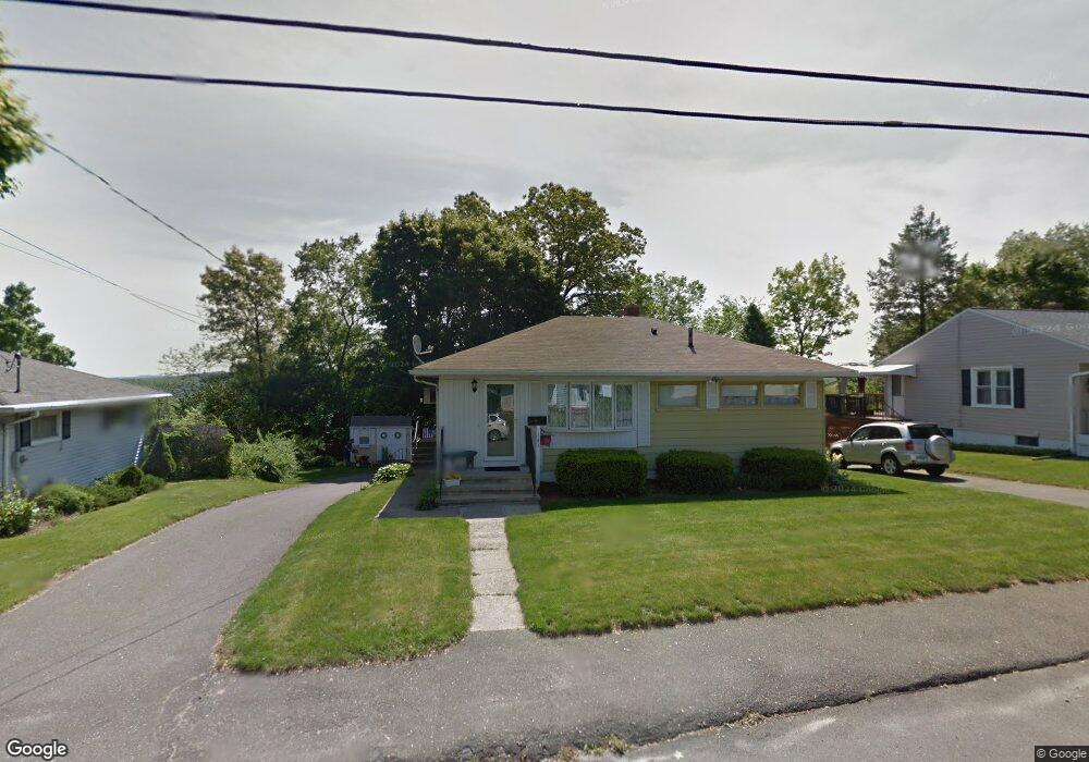 141 Anna Ave, Waterbury, CT 06708 - photo 1