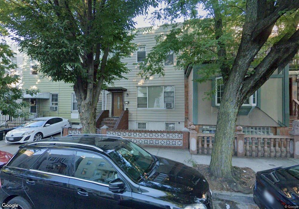 3086 41st St, Astoria, NY 11103 - photo 1