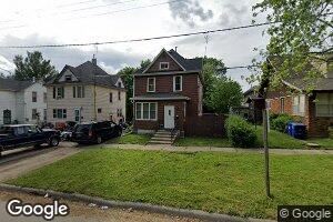 908 W 8th St, Waterloo, IA 50702