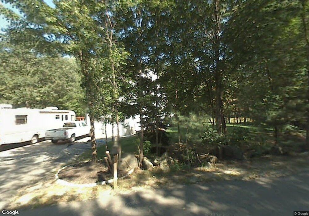 28 Quaker St, Newton, NH 03858 - photo 1