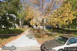 112 E 1st Ave, Flandreau, SD 57028