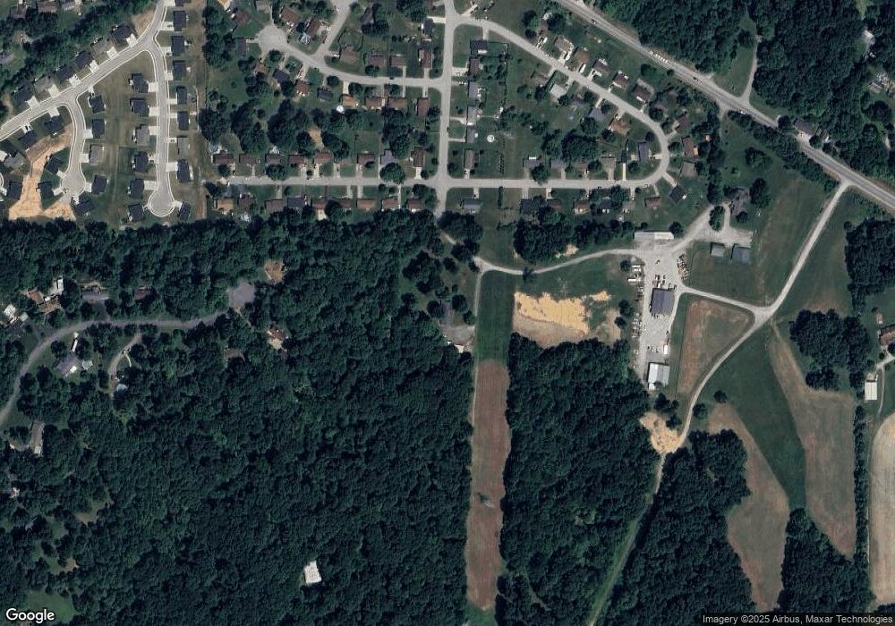 4900 Barry Ln, Floyds Knobs, IN 47119 - photo 1