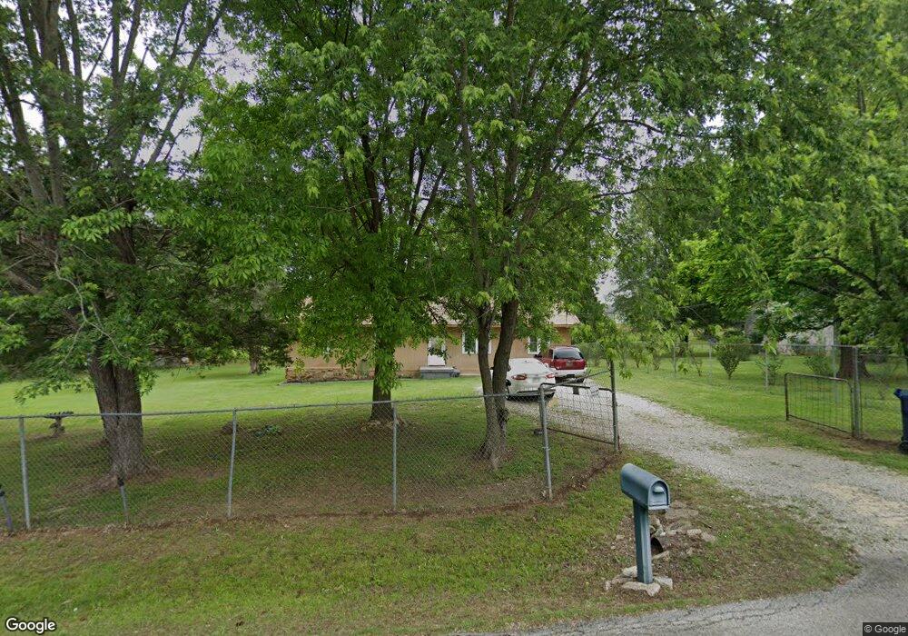 62 Debbie Dr, Paragould, AR 72450 - photo 1