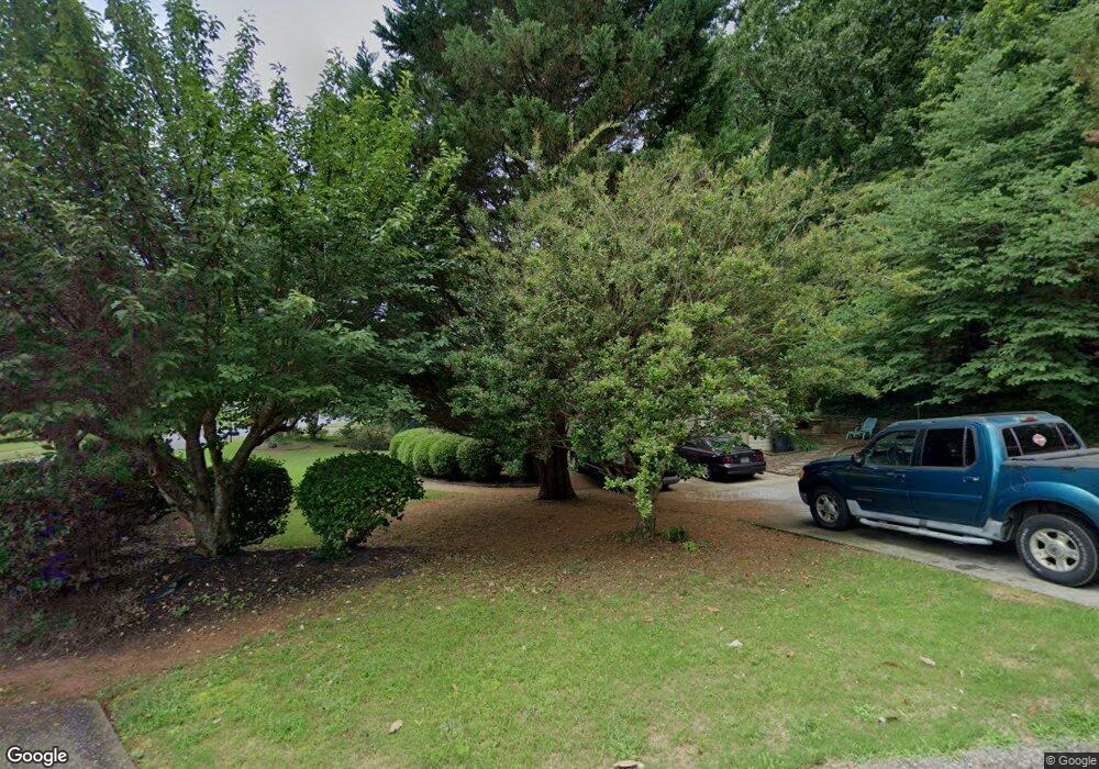 2562 Chestea Dr NE, Marietta, GA 30066 - photo 1