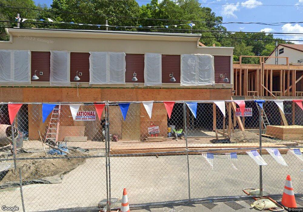 8 Main St unit 1, Redding, CT 06896 - photo 1