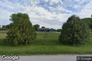 901 1/2 Walnut St, Gowrie, IA 50543