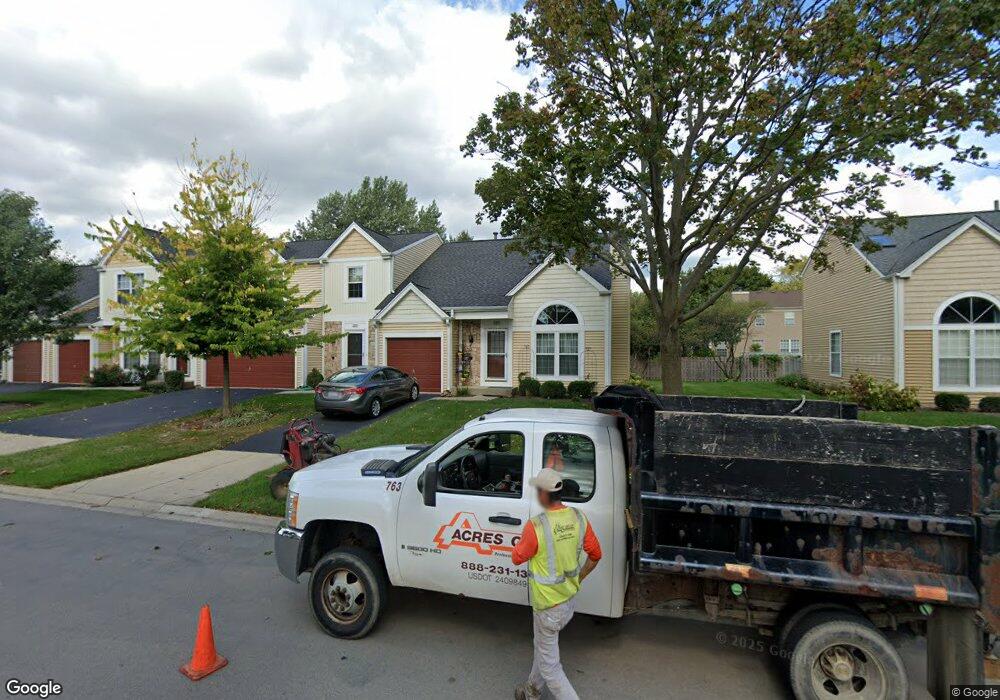 2212 Teton Pkwy unit 1, Algonquin, IL 60102 - photo 1