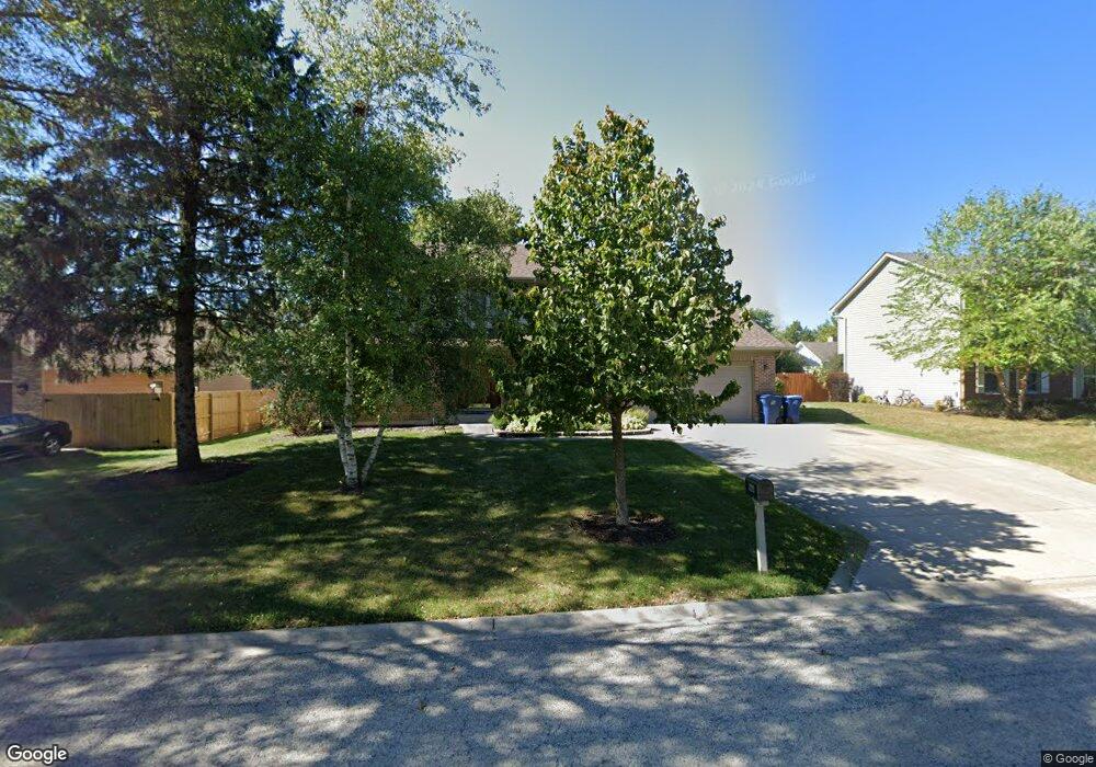 966 Pine Grove Ave, Gurnee, IL 60031 - photo 1