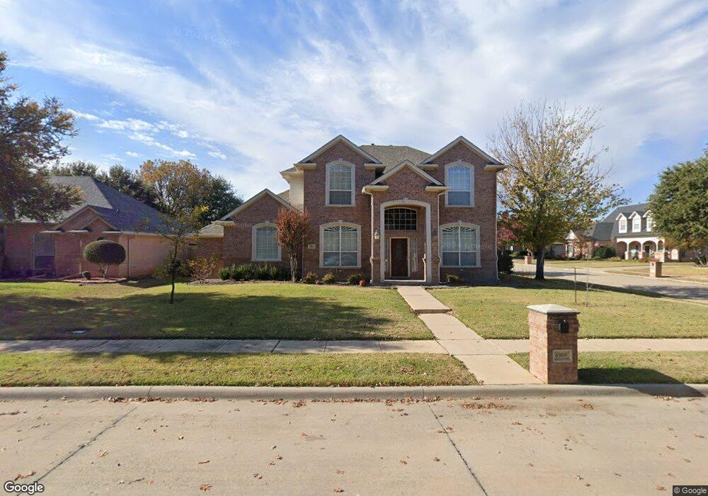 6909 Brazos Bend Dr, North Richland Hills, TX 76182 - photo 1