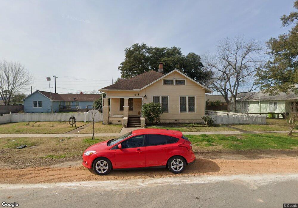 1208 2nd St, Rosenberg, TX 77471 - photo 1