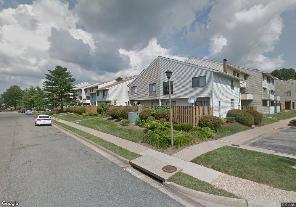 8706 Village Square Dr unit 11, Alexandria, VA 22309 - photo 1