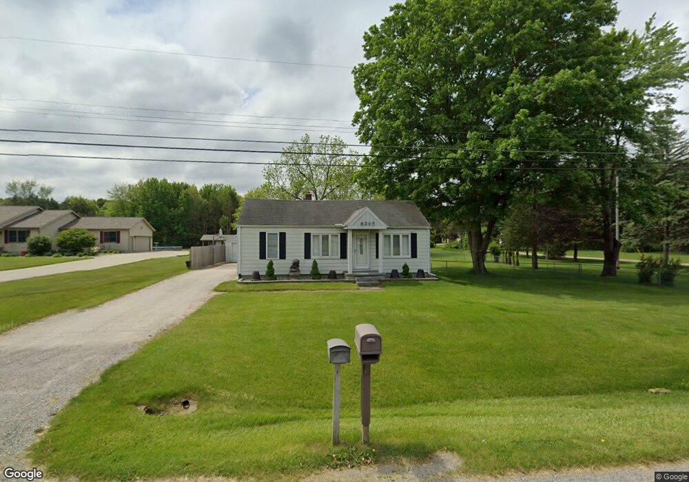 8395 Coldwater Rd, Flushing, MI 48433 - photo 1