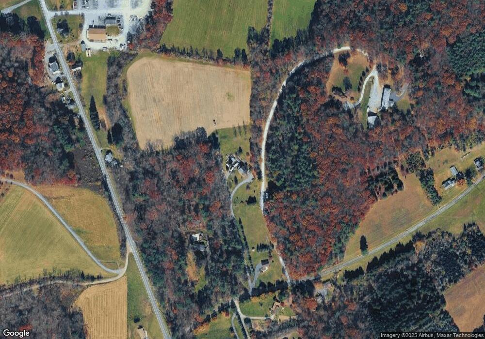 122 Brotzman Ln, Kunkletown, PA 18058 - photo 1