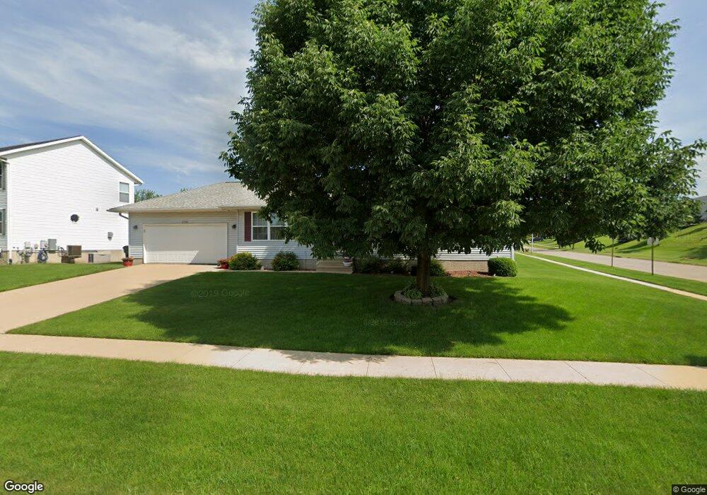 3702 Banar Ave SW, Cedar Rapids, IA 52404 - photo 1
